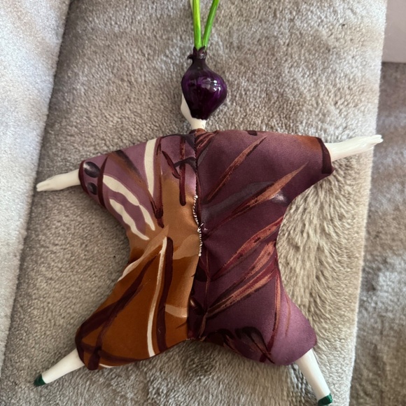 Serge Poupee Millet Onionhead Doll - Picture 9 of 10